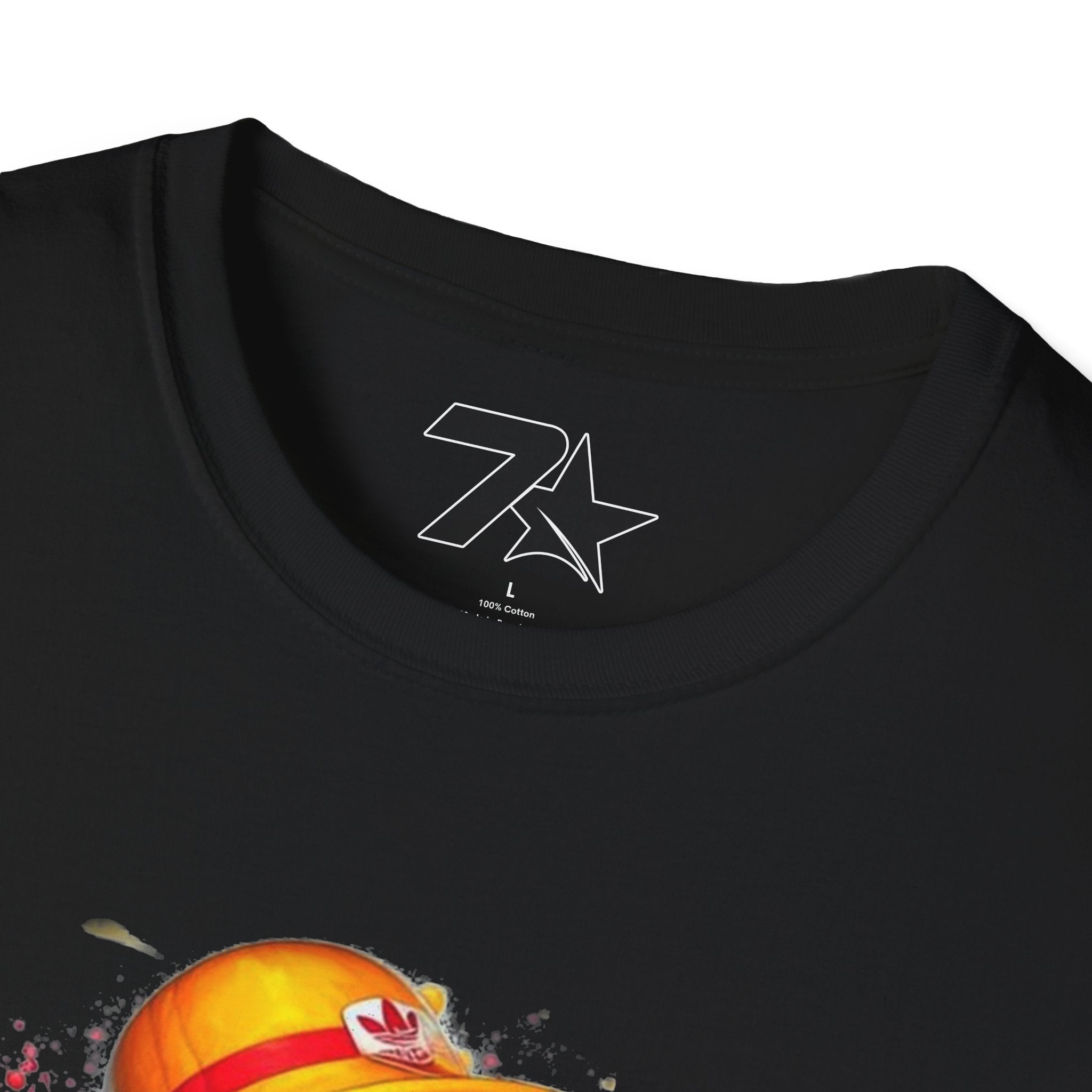 Retro Cartoon Duck Streetwear T-Shirt — Bold Sports-Inspired Graphic